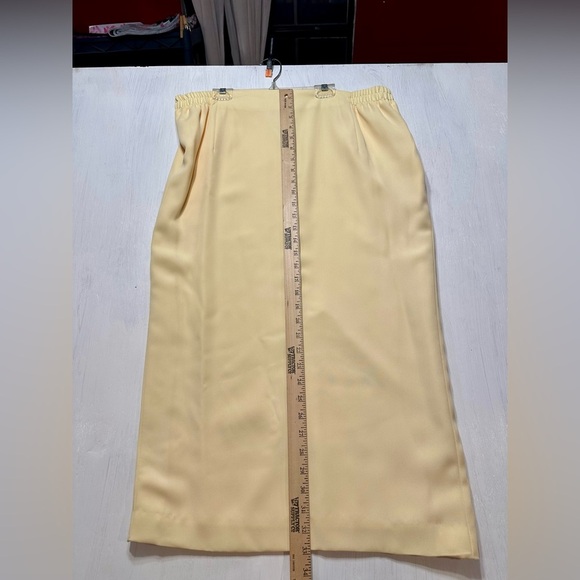 Vintage Dynasty Couture Yellow  2 Pc Set  Satin Top & Skirt Formal Outfit - Picture 13 of 14
